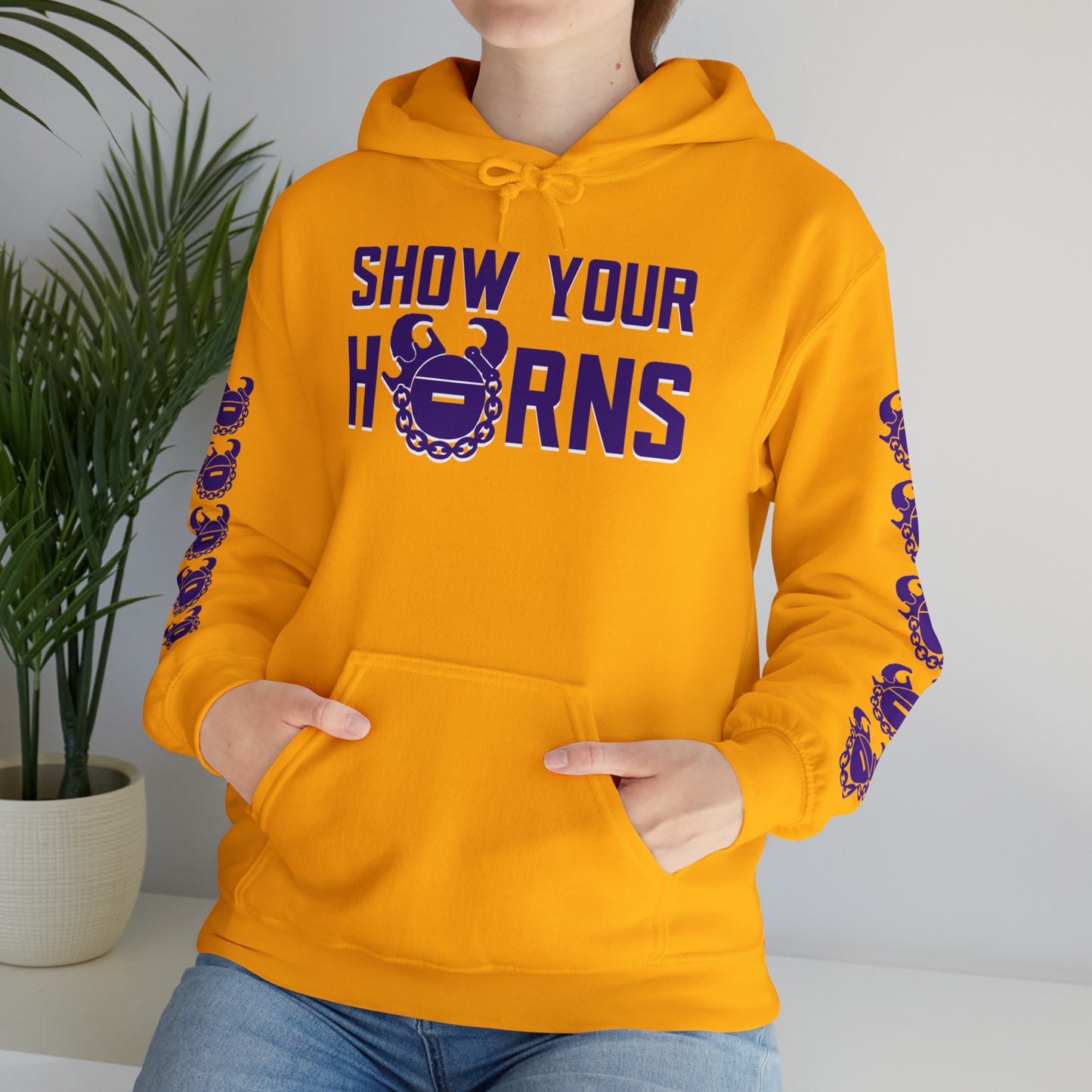 Unisex Heavy Blend™ Hooded Sweatshirt - Show Your Horns + Game Day Helmet (Sleeves)