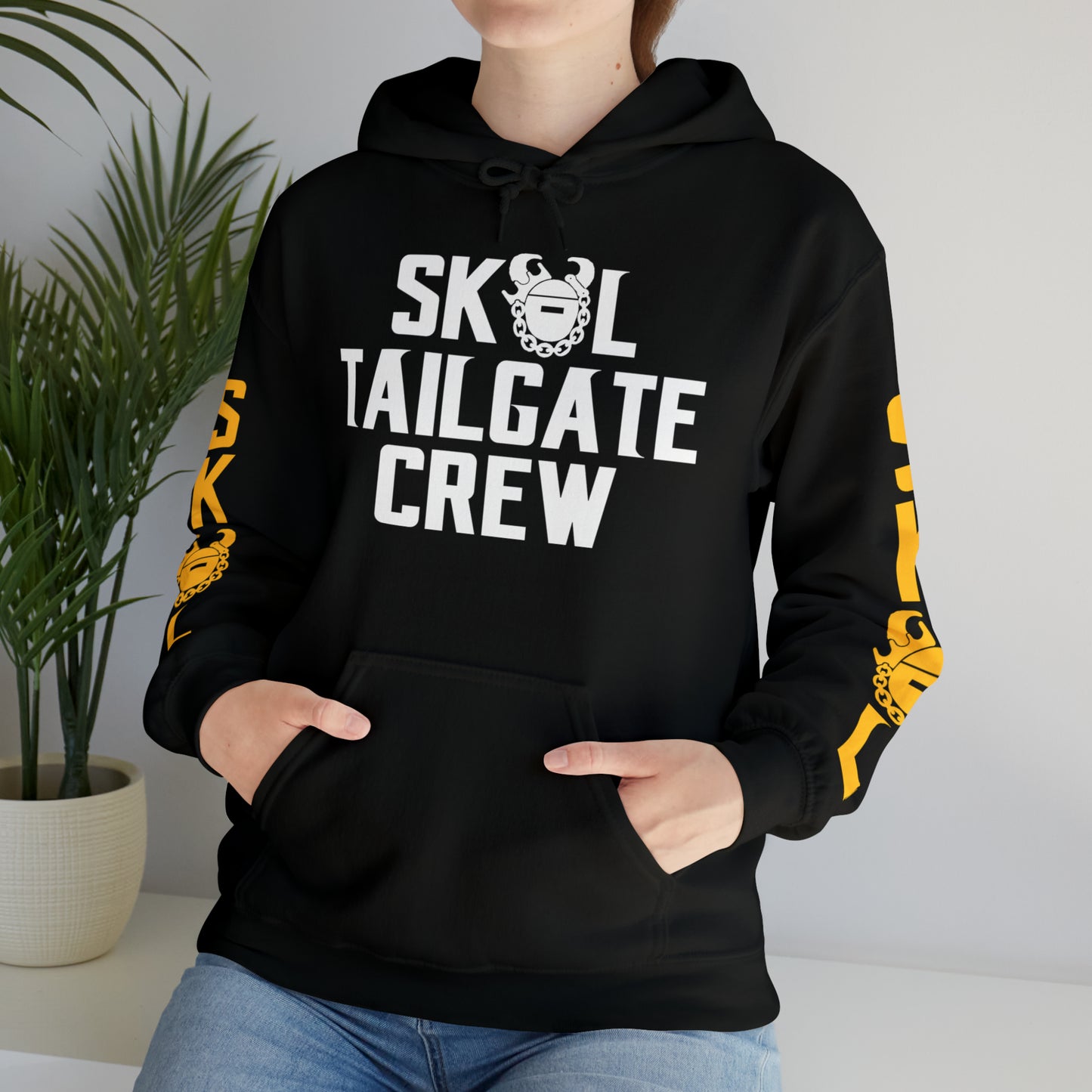 Unisex Heavy Blend™ Hooded Sweatshirt - Tailgate Crew + Original (Sleeves)